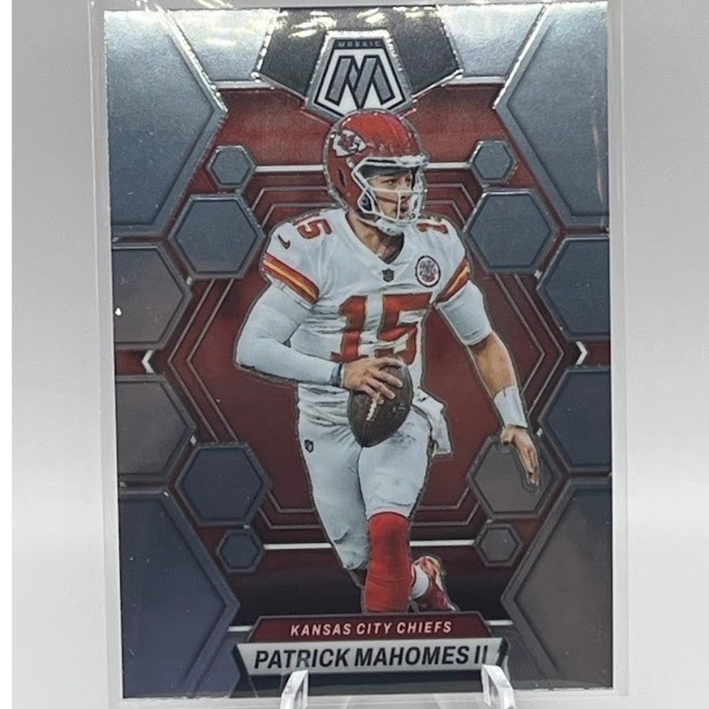 Patrick Mahomes II 2023 Panini Mosaic 109 NFL Kansas City Chiefs